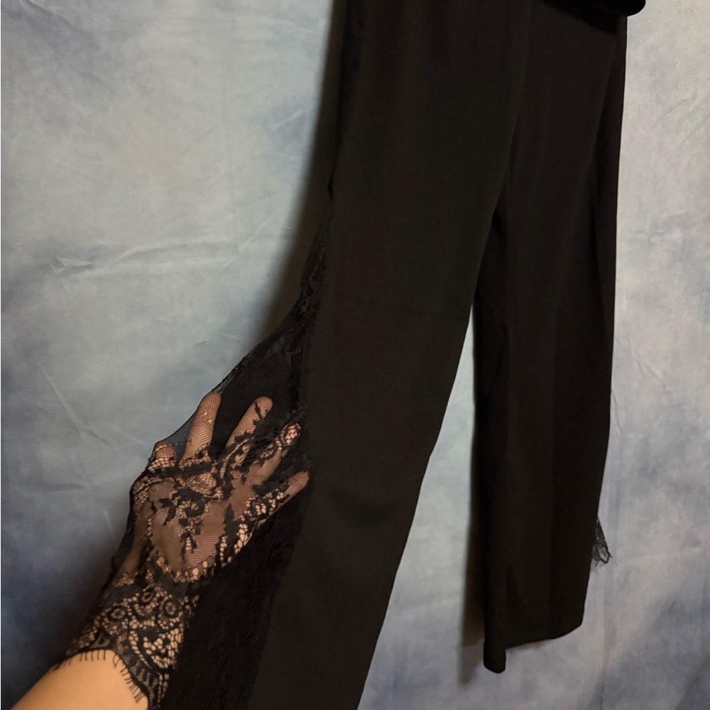 H&M Black Lace Accent Cropped Pants
